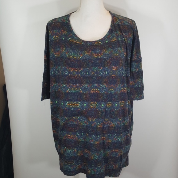 Lularoe  Irma - Picture 1 of 2